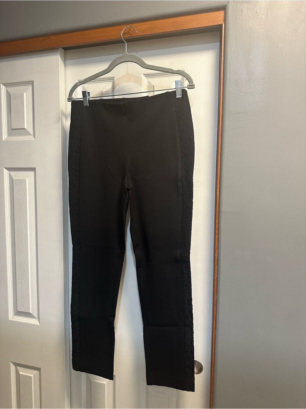 Chico's Black Womens Slim Ponte Pants with Side Lace Panels